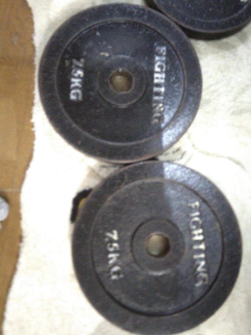 バーベルプレート　4枚、25kg.set. 28mm.穴用