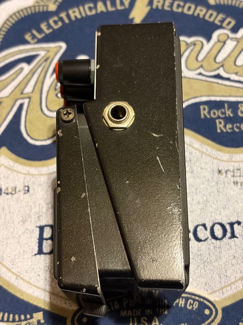 BOSS MZ-2 Digital lizer ギターエフェクター