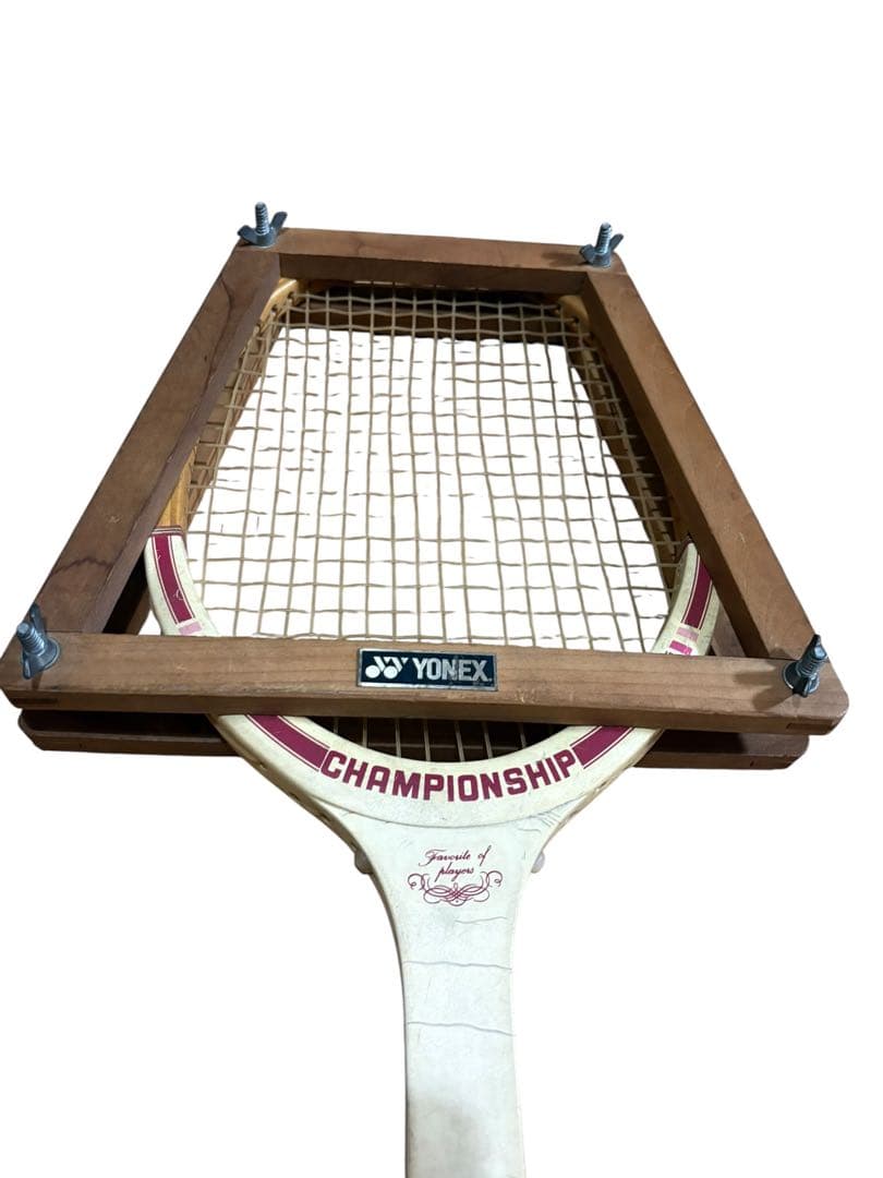 YONEX CHAMPIONSHIPS テニスラケット 希少　レトロモダン