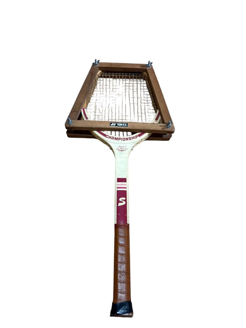 YONEX CHAMPIONSHIPS テニスラケット 希少　レトロモダン