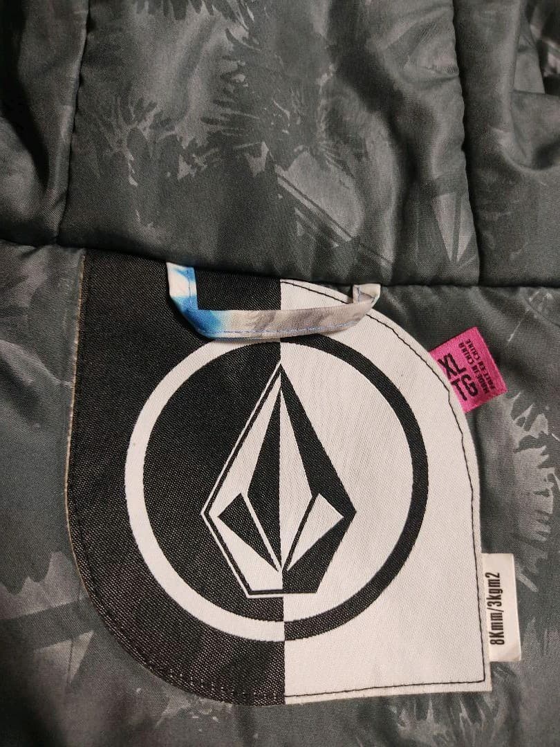 VOLCOM　ボルコム　ウエア　身重140〜150