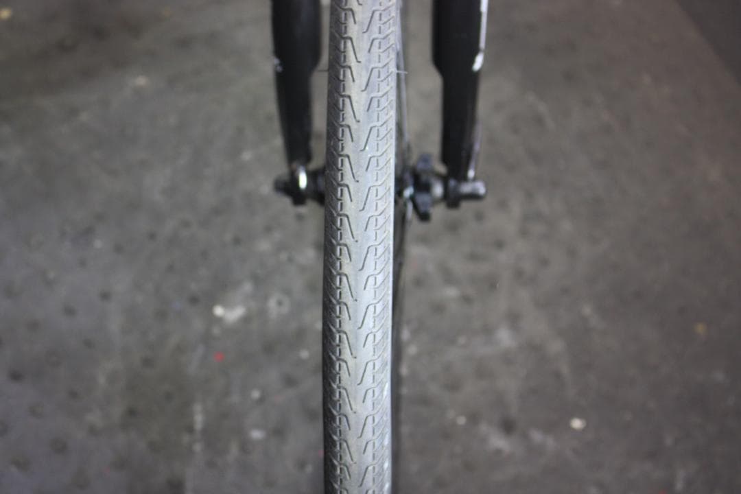 GIANT GLIDE R3 700C 24速 500mm ディスク対応クロス