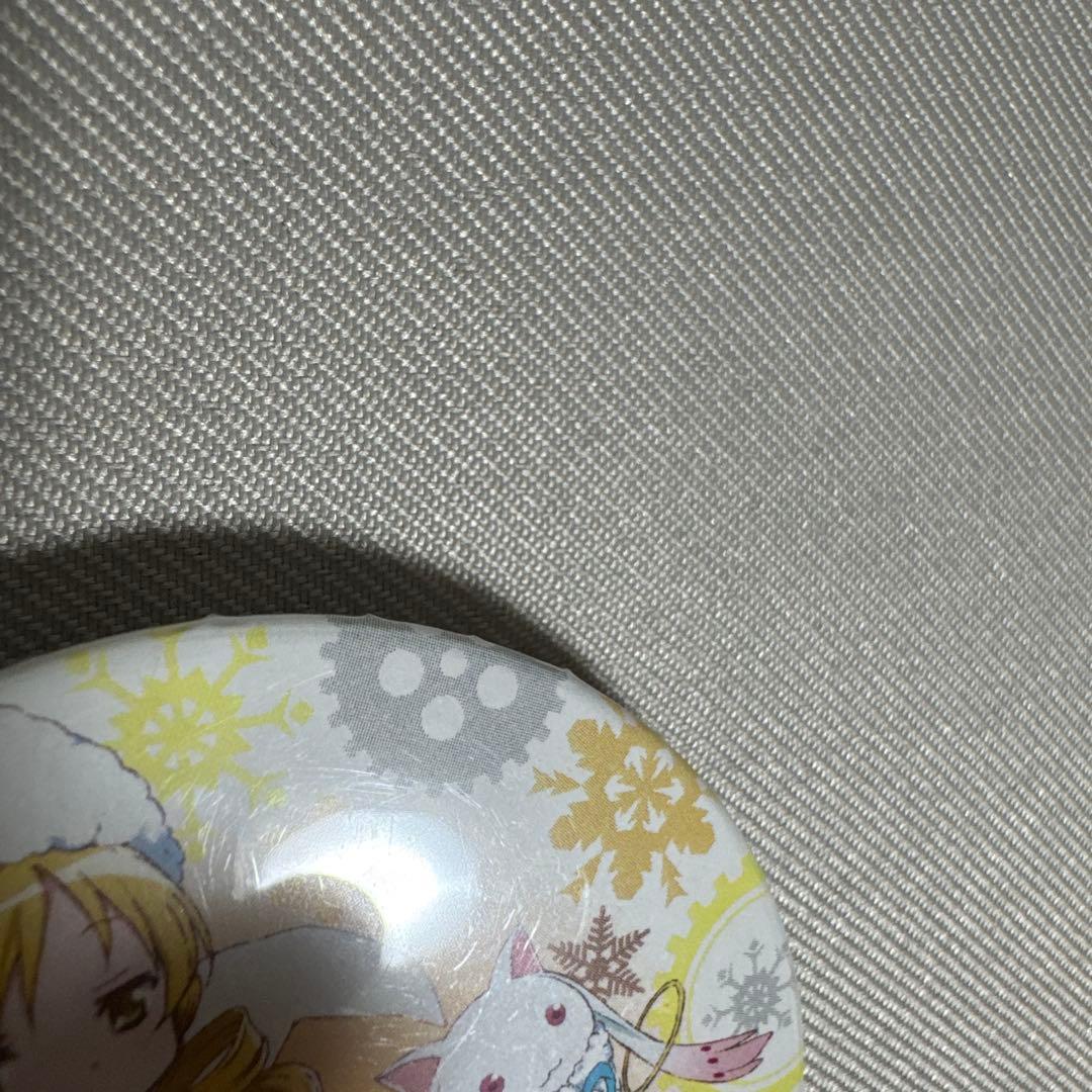 まどか⭐︎マギカ　雪まつり　缶バッジ　マミ