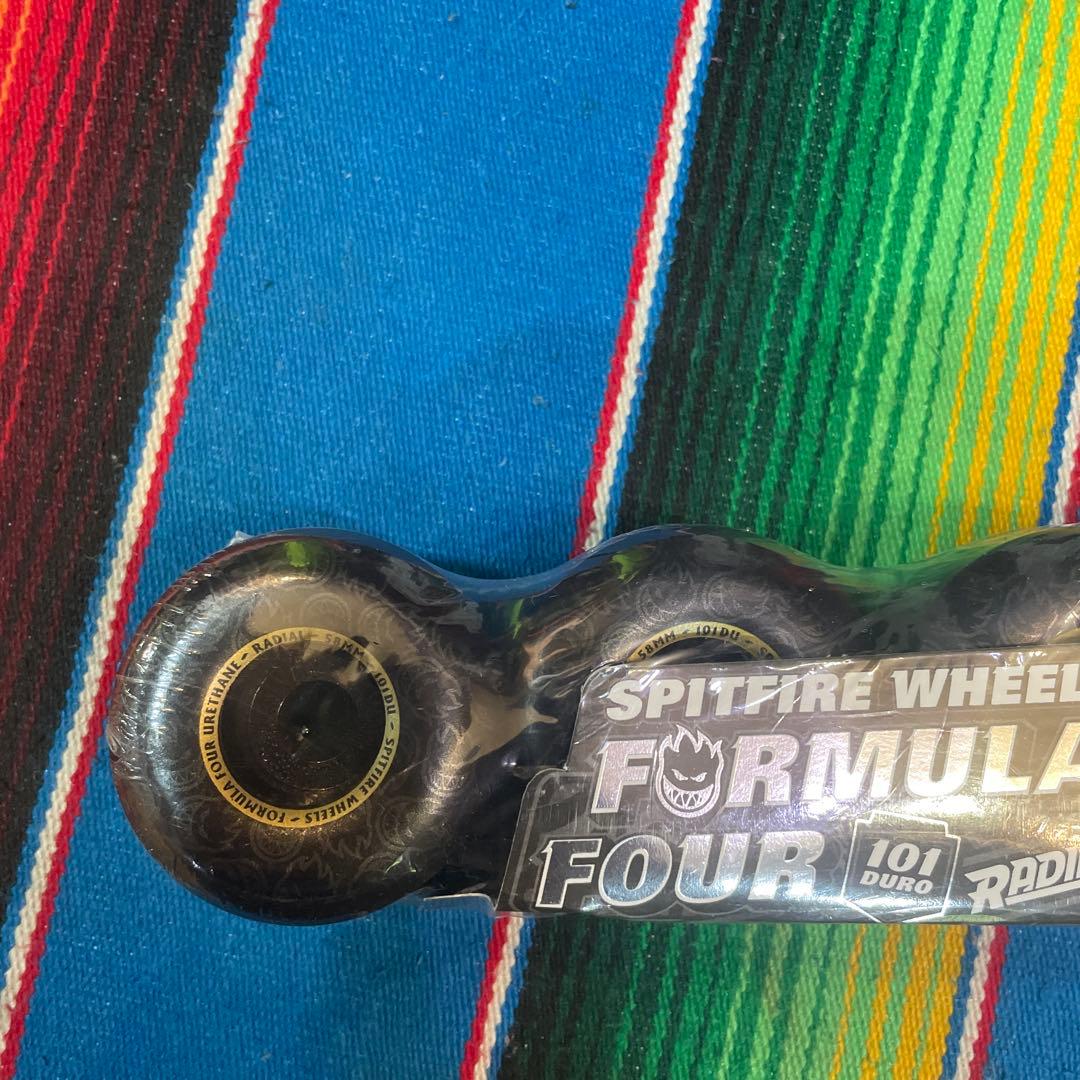 スピットファイア　SPITFIRE FORMULA FOUR 101D 58mm