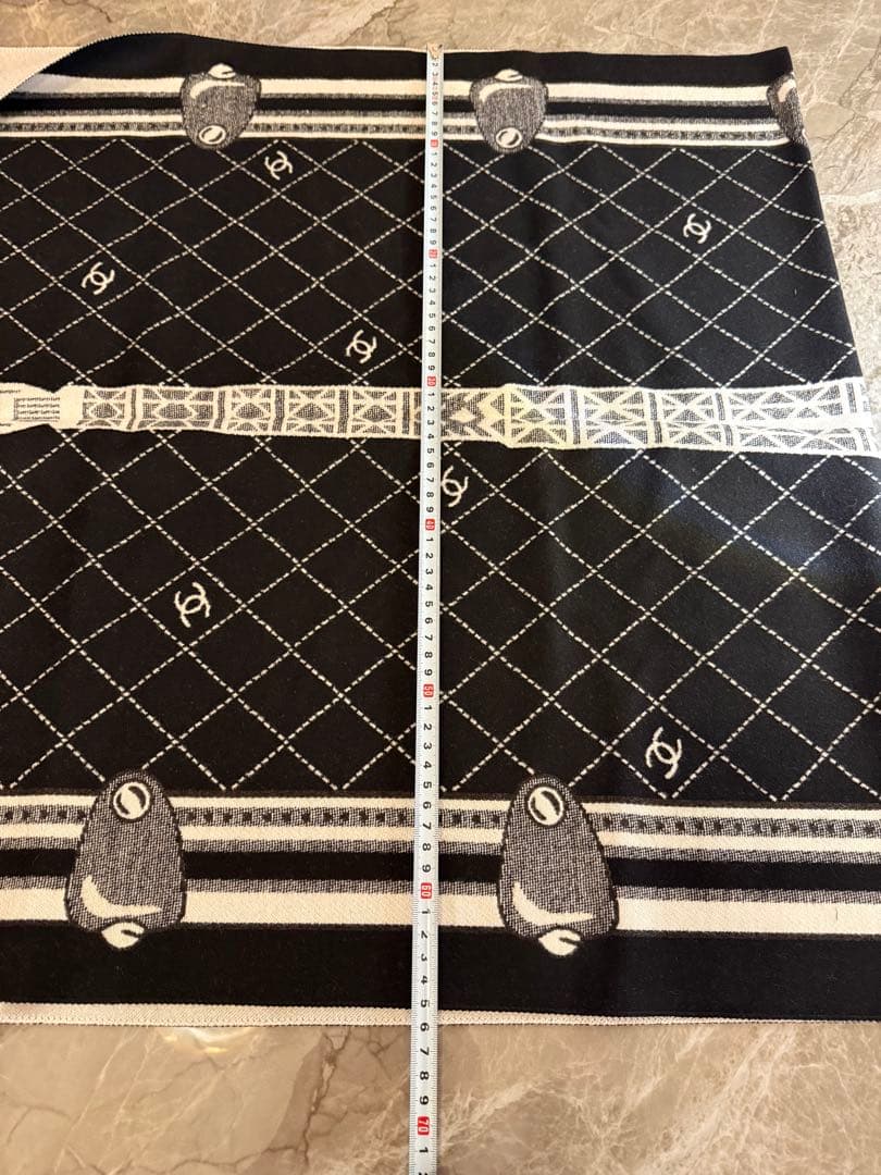 CHANEL シャネル　スカーフ　ストール　VIP gift エッフェル塔