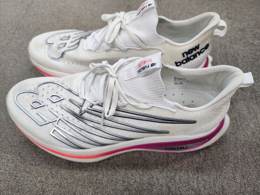 スパイク・シューズ New Balance FUELCELL SuperComp ELITE