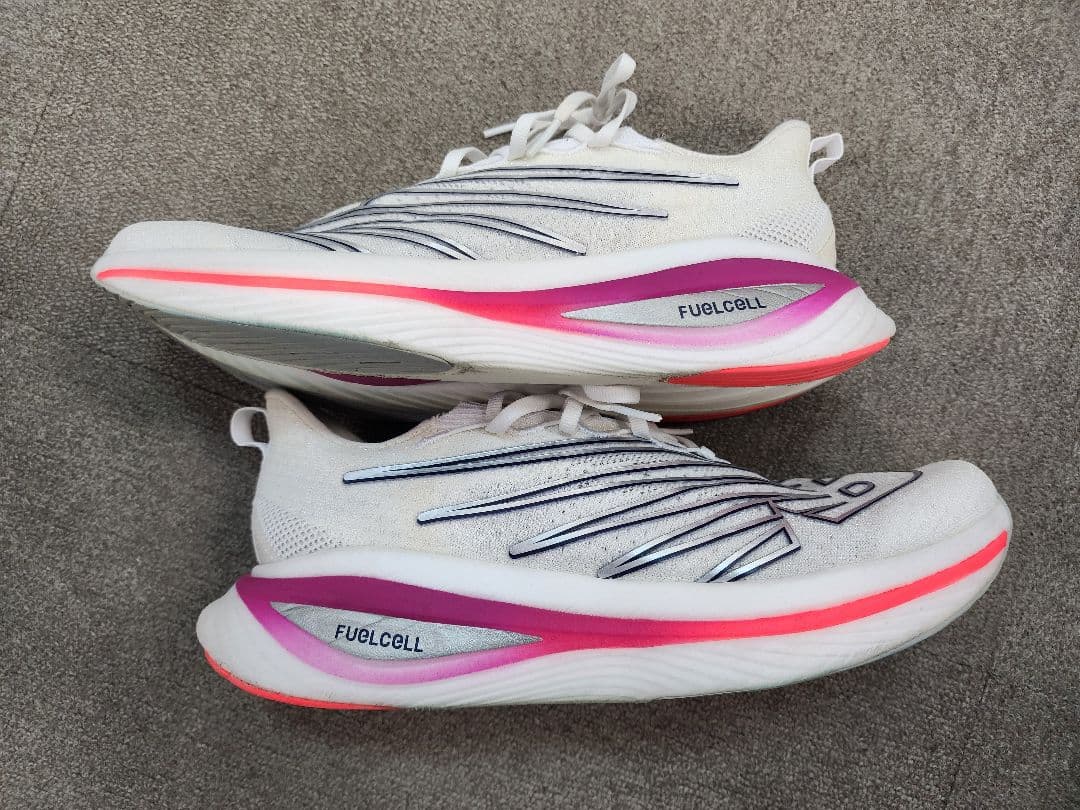 スパイク・シューズ New Balance FUELCELL SuperComp ELITE