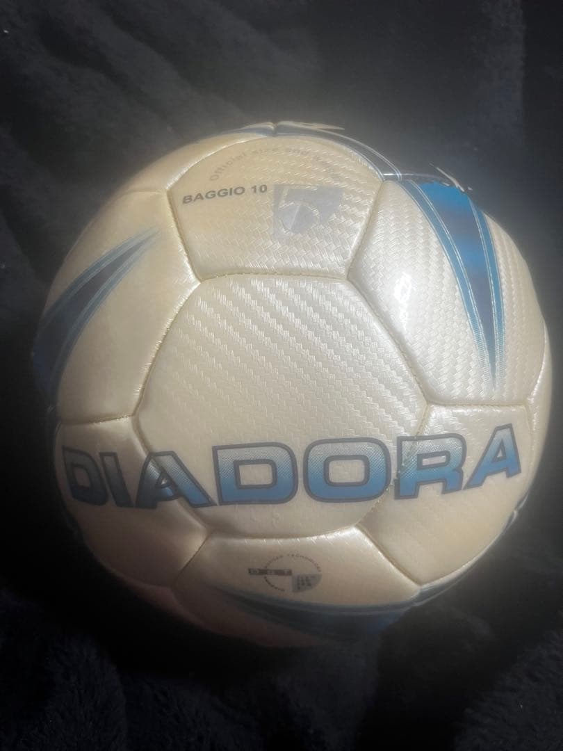 DIADORA サッカーボール BAGGIO 10