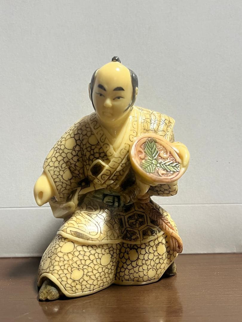 象牙風 細密彫刻 和風人形