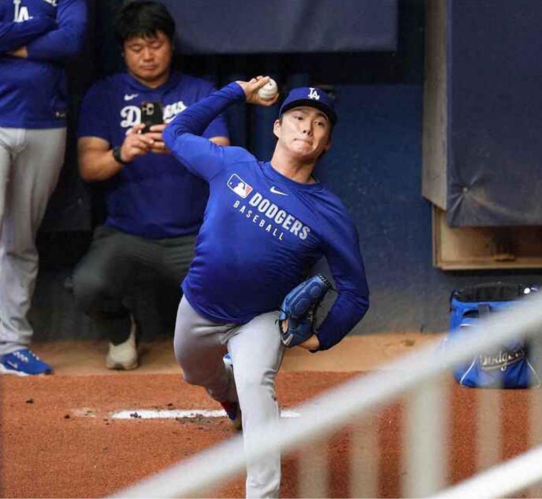 ドジャース 選手着用モデル プレゲームTシャツ サイズM ブラック MLB正規品