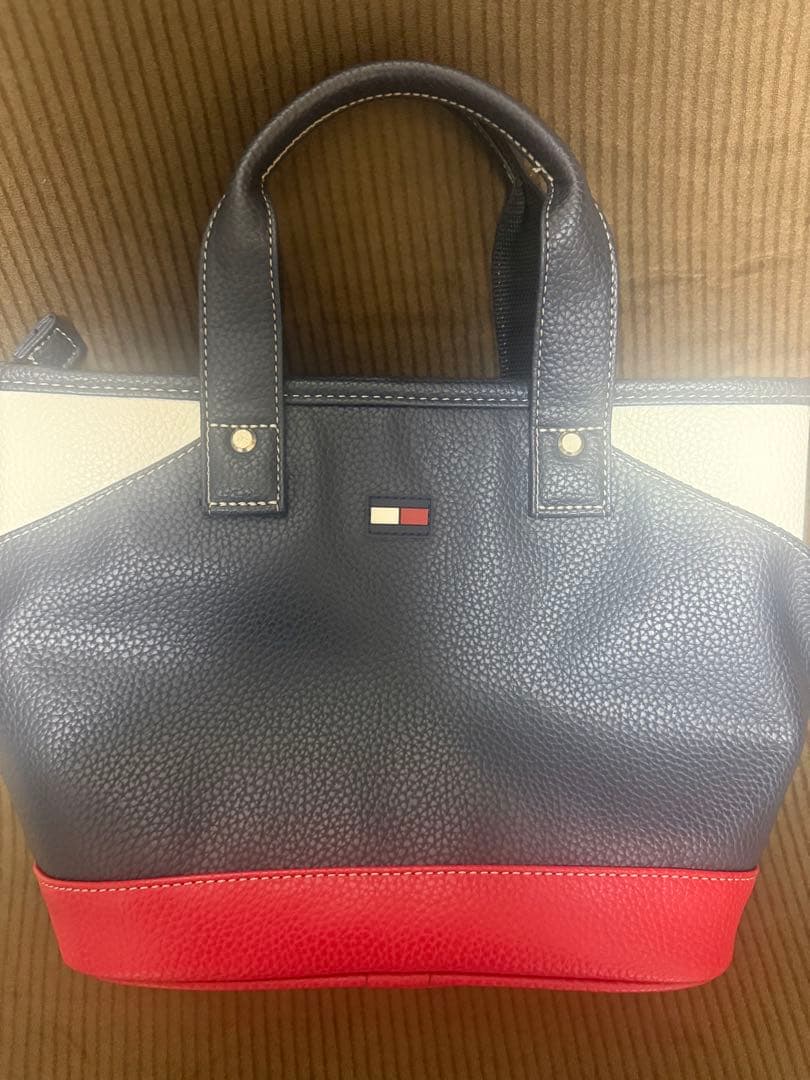 【美品】トミーヒルフィガー フェイスラウンドバッグ ゴルフ