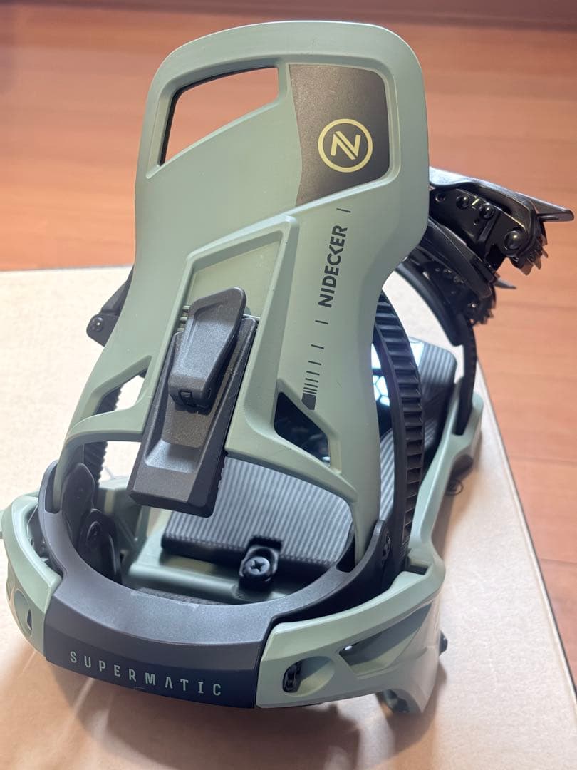NIDECKER SUPERMATIC ビンディング　オリーブ　M