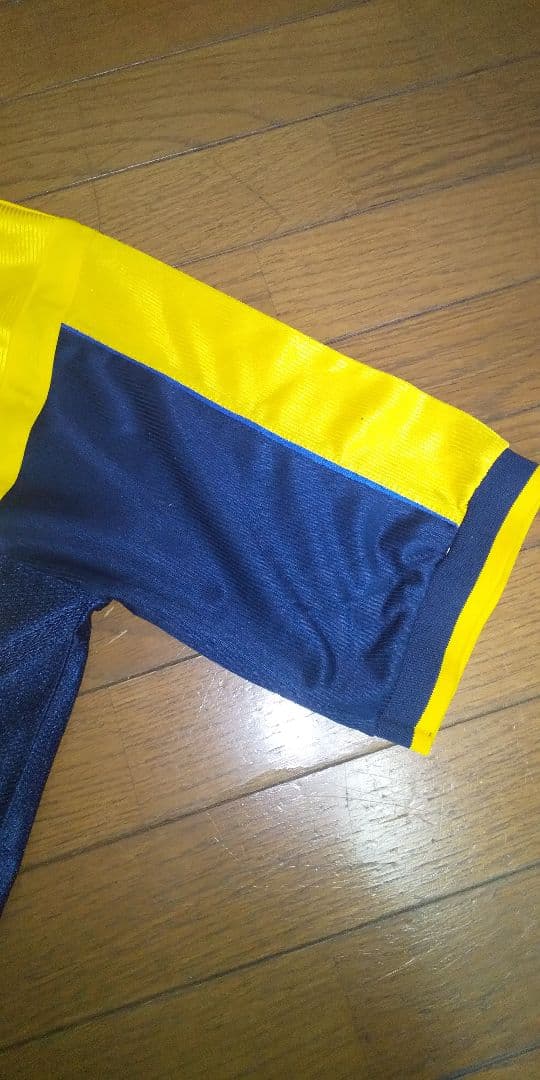 NIKEアーセナル99-ユニフォーム╋adidas2002サッカーボール