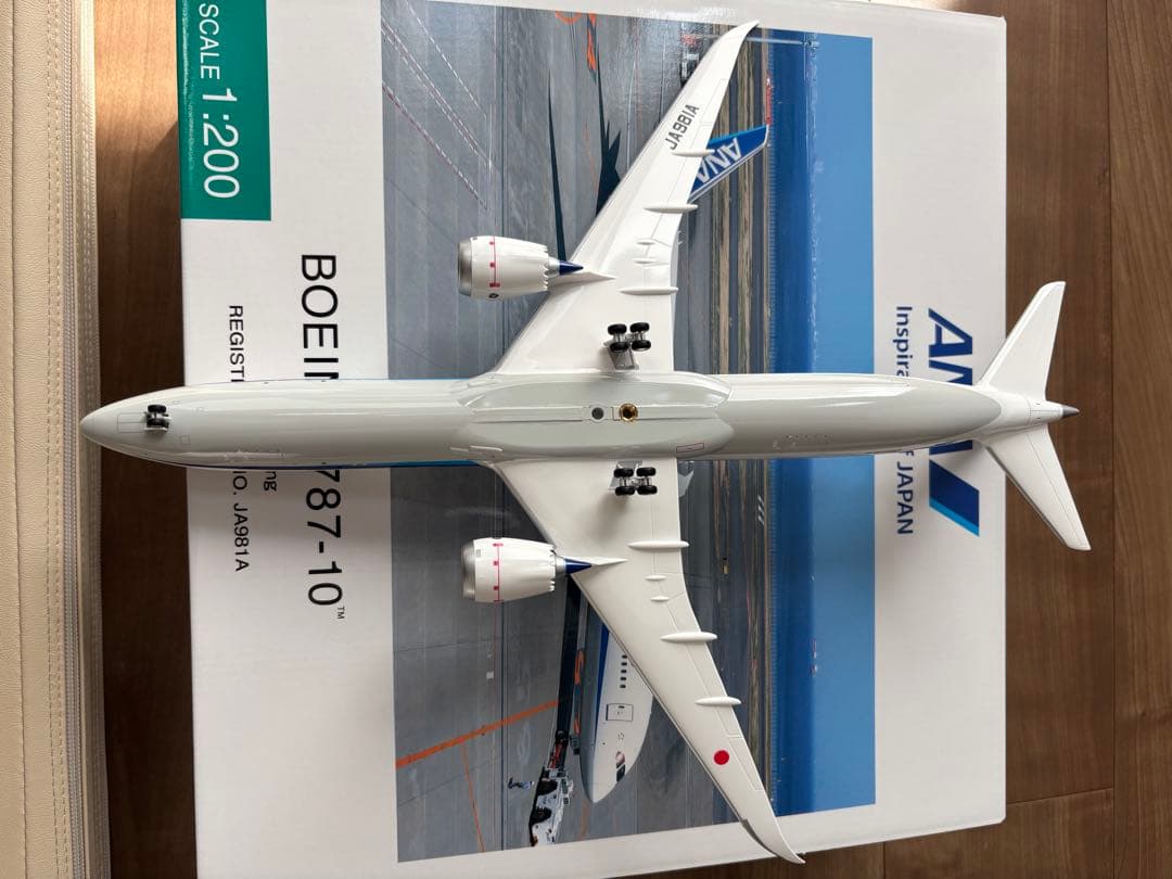 全日空商事　ANA Boeing 787-10 JA981A 1:200