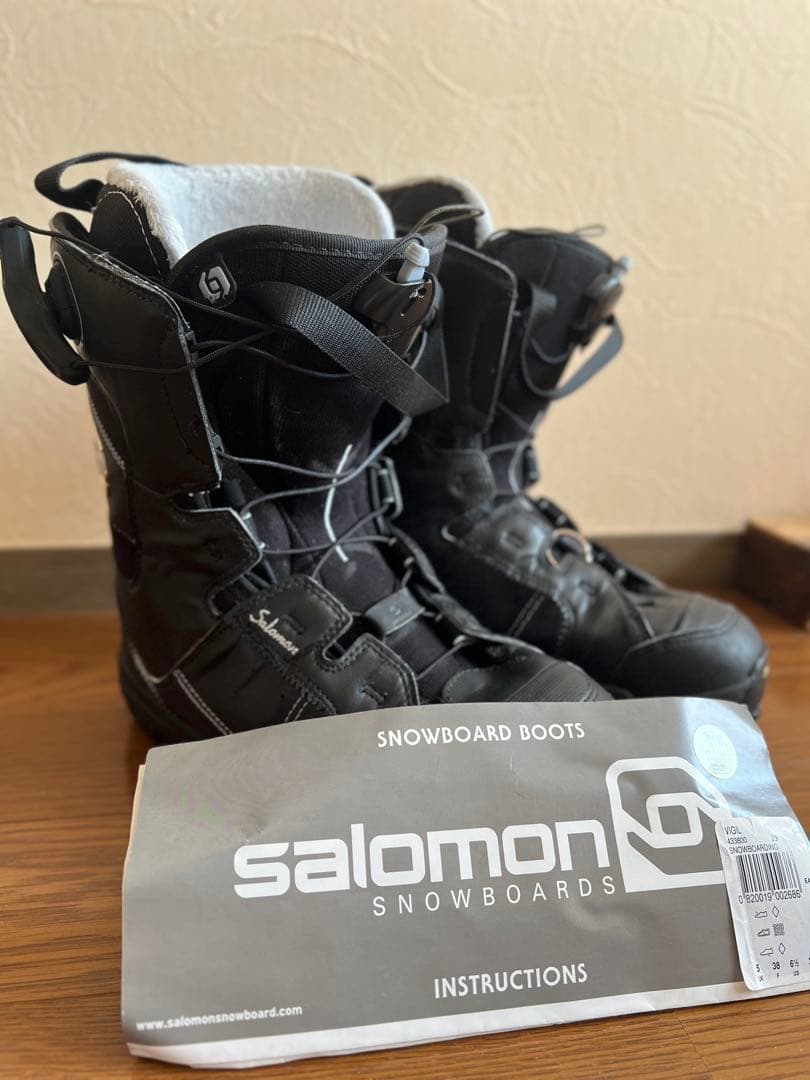 SALOMON スノーボードブーツ 24cm