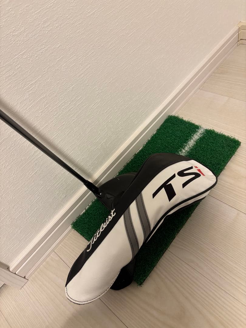 Titleist TSi1 ドライバー