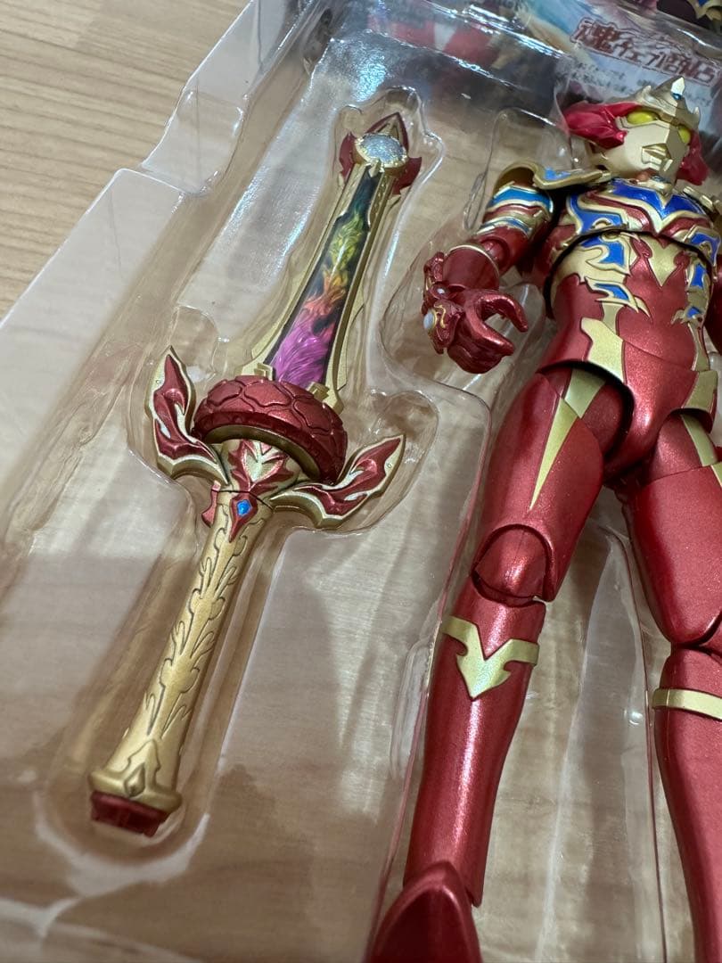 S.H.Figuarts ウルトラマンタイガ トライストリウムレインボー