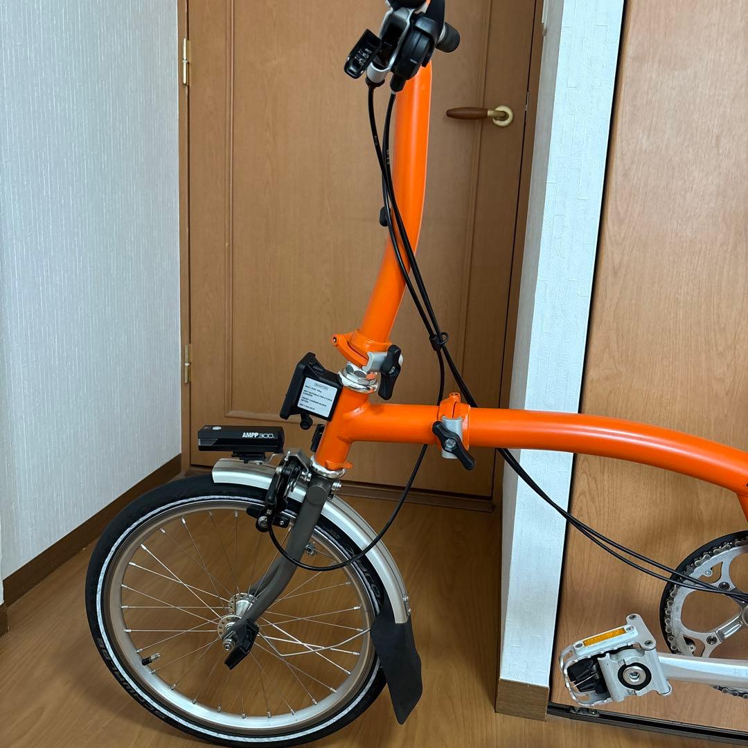 ブロンプトン　S2LX 2速モデル　スーパーライト　チタン