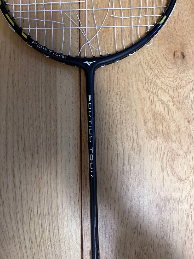 廃盤品　YONEX アストロクス55 Mizuno fortius tour