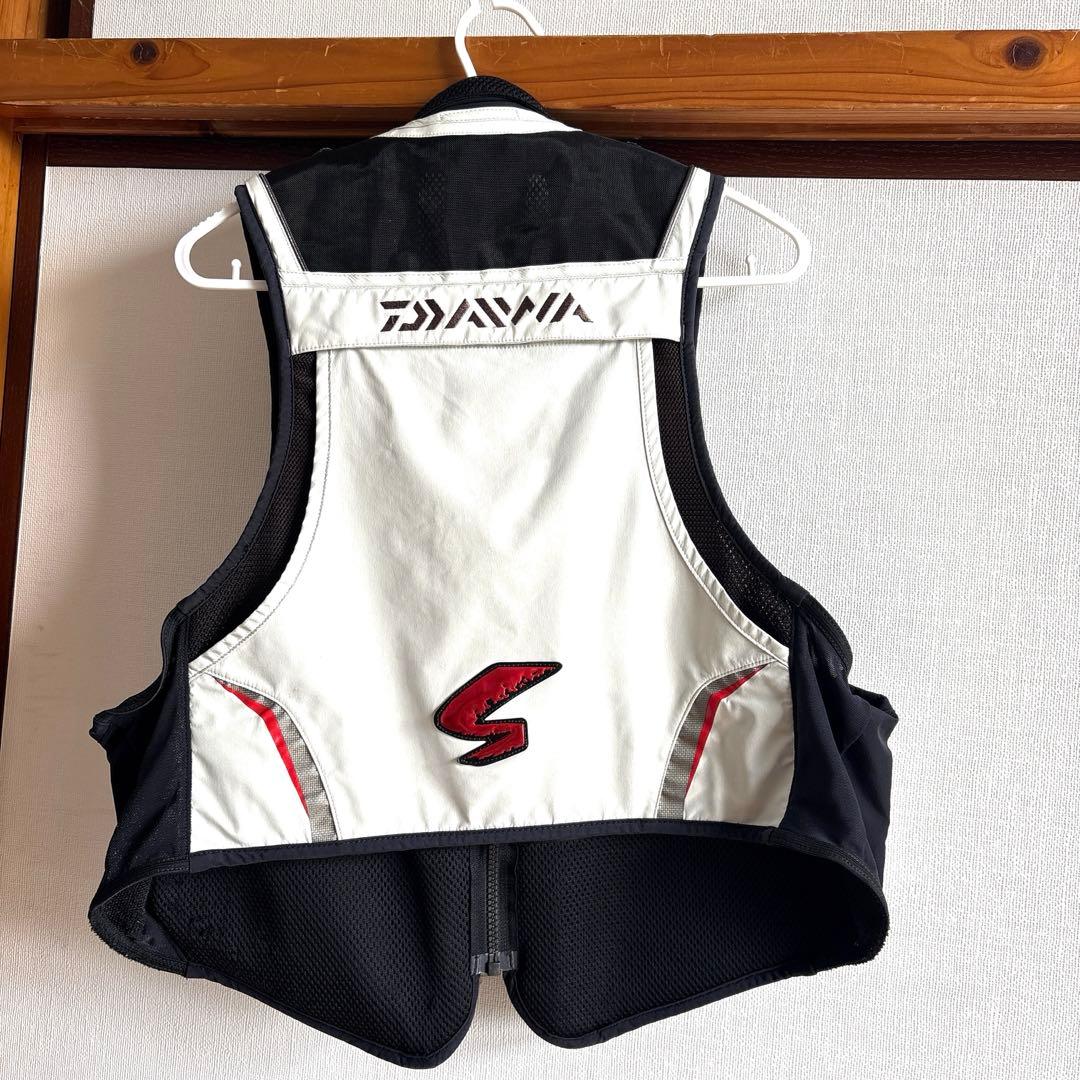 DAIWA フィッシングベストスペシャル