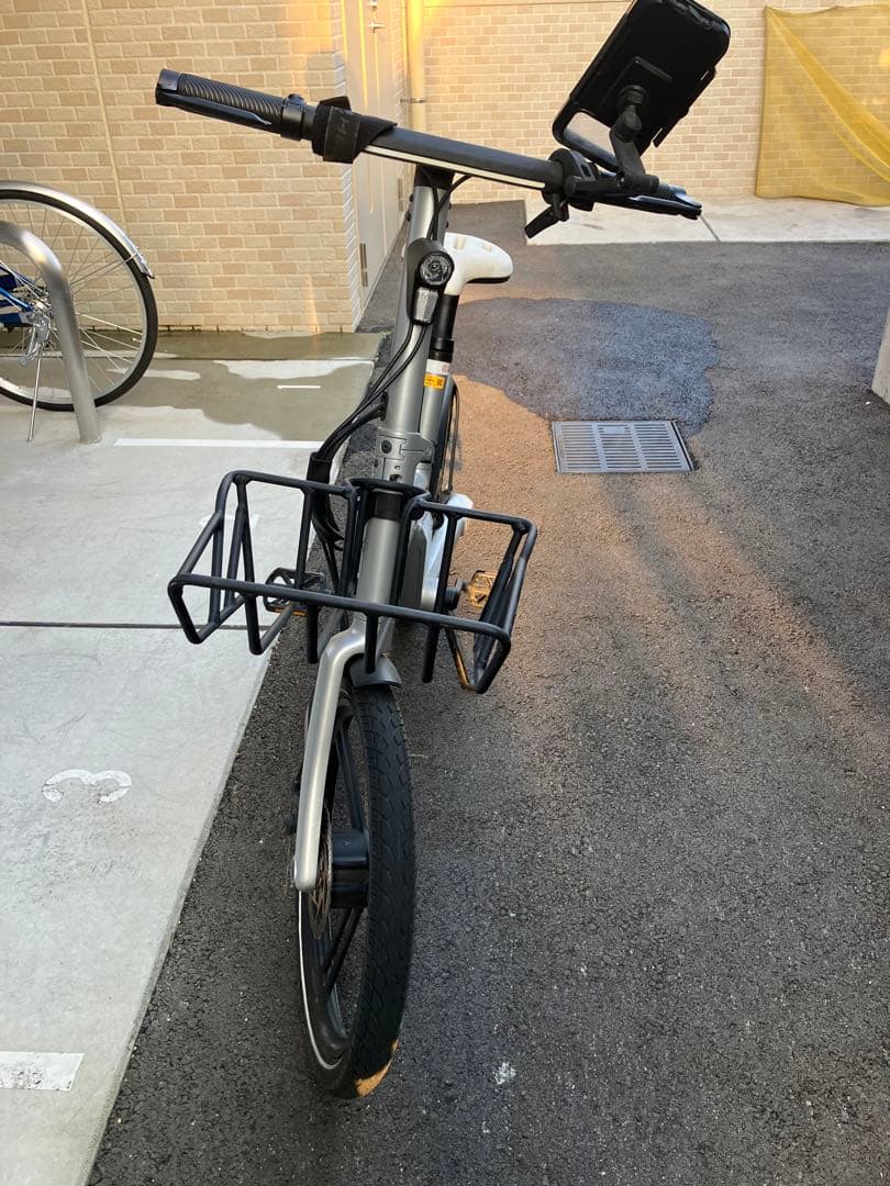 「MADE IN JAPAN」HONBIKE シルバー電動アシスト自転車