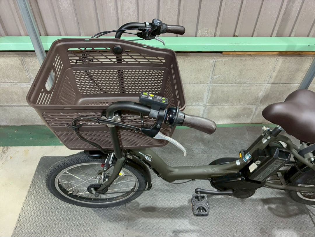 №6847 電動自転車　ヤマハPASSkiss 20インチ カーキ