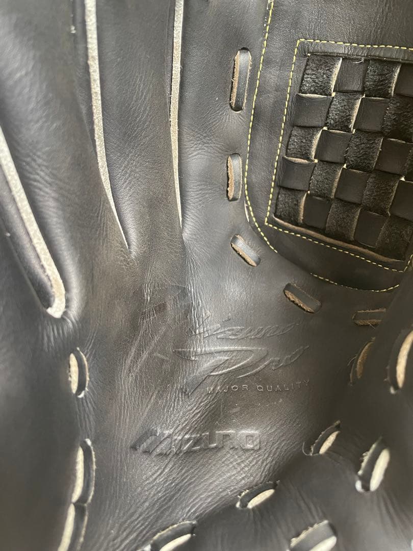 再お値下げMizunoPro硬式グローブ 左投げ用黒