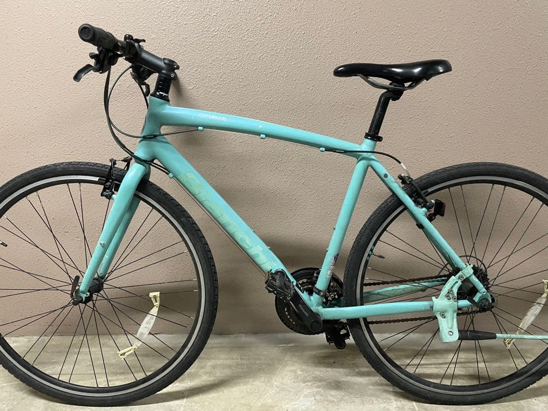 メンテ済み美品　bianchiビアンキ クロスバイク カメレオンテ　サイズ52