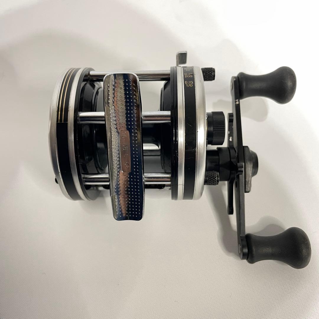 ☆アブガルシア　アンバサダー5500Ｃ 　ビンテージ　リール