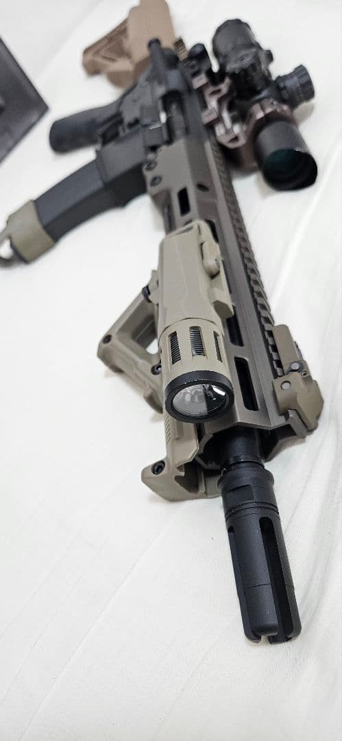 マルイ 新品同様ガスブロ URG‐I