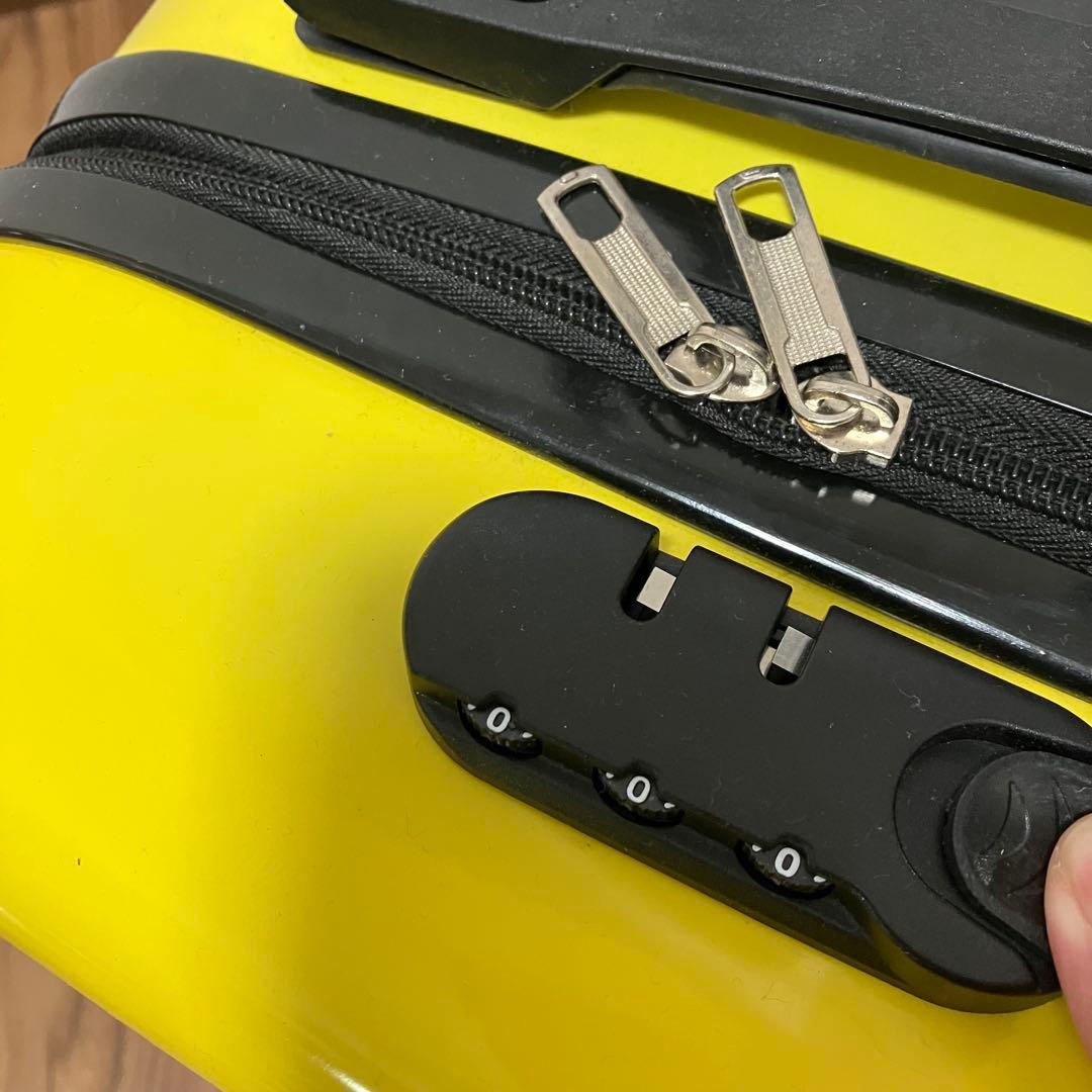 ミニオン 小型スーツケース イエロー　小型