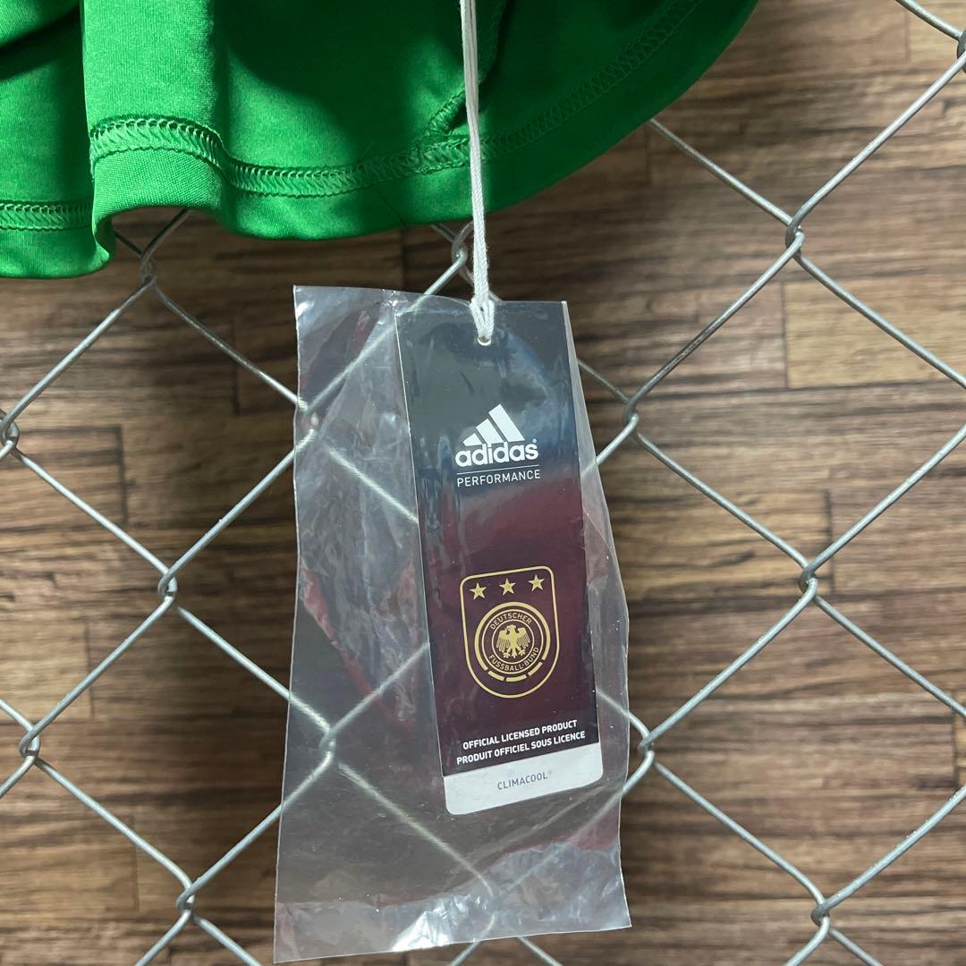 新品タグ付き　adidas ドイツ代表 2012 ミュラー ユニフォーム