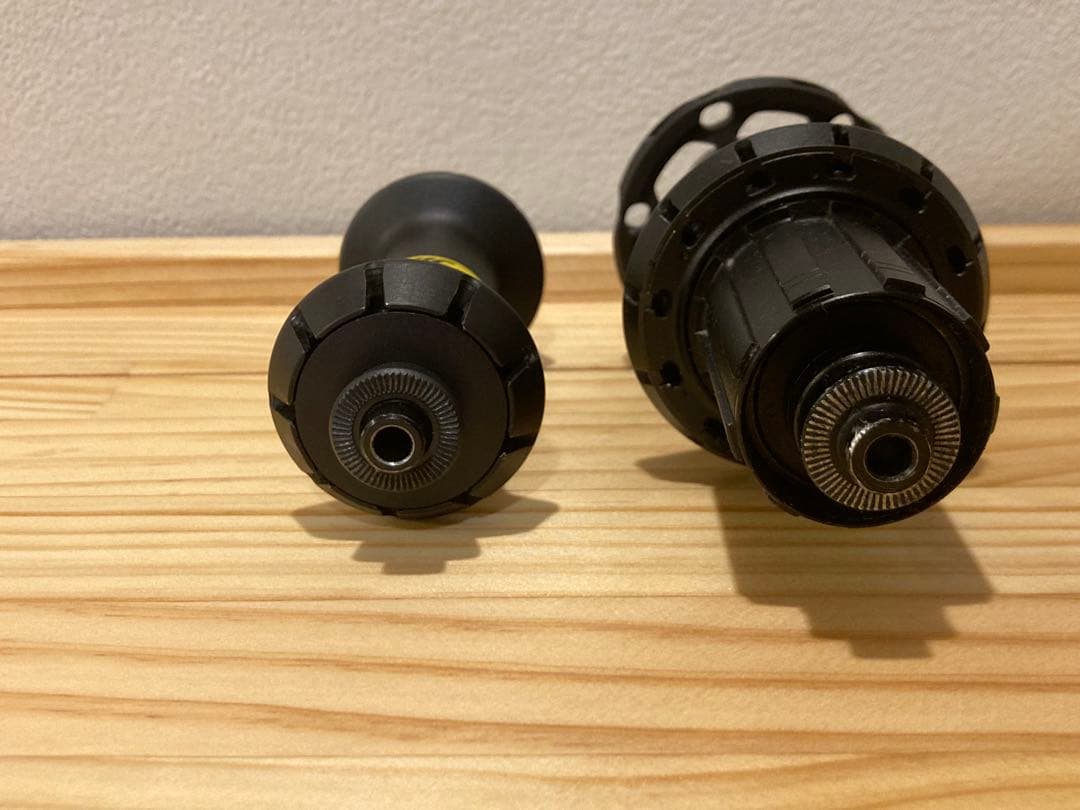 Mavic COSMIC SLR40 ハブ前後セット