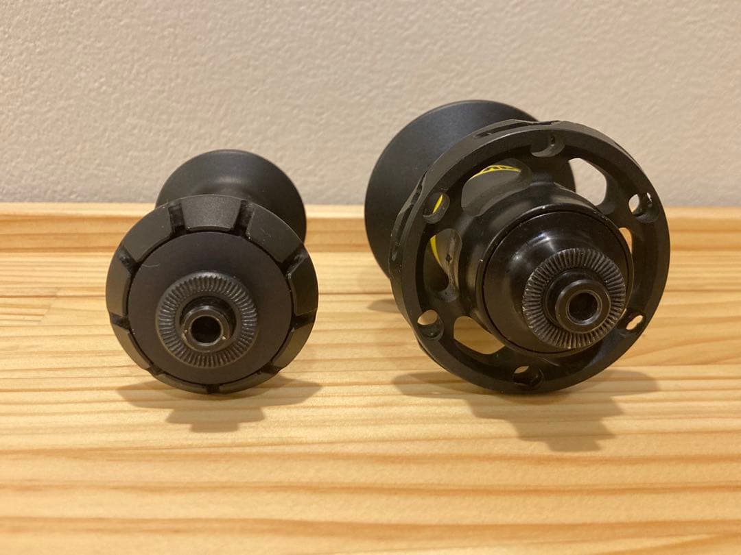 Mavic COSMIC SLR40 ハブ前後セット
