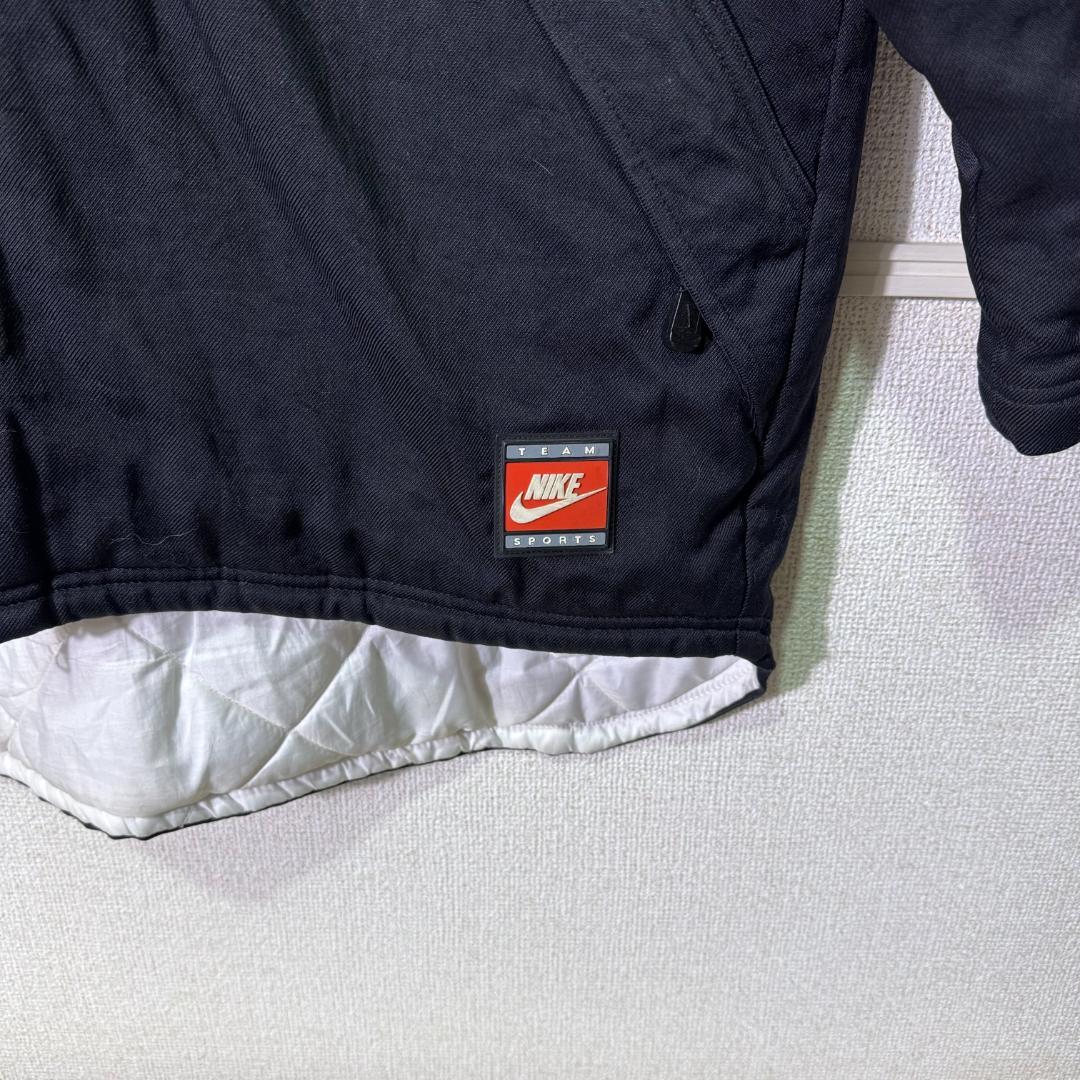 90s ナイキ 中綿 ベンチコート 白タグ ビッグスウッシュ バックロゴ