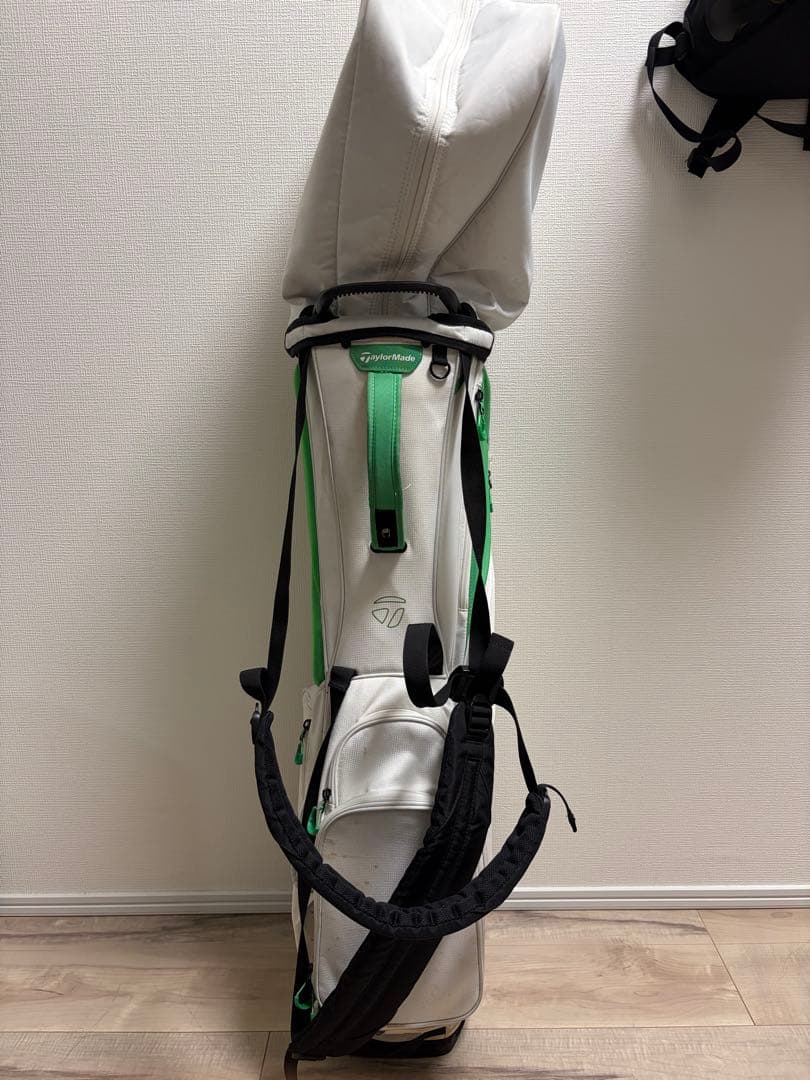 TaylorMade スタンド式キャディバッグ 白緑
