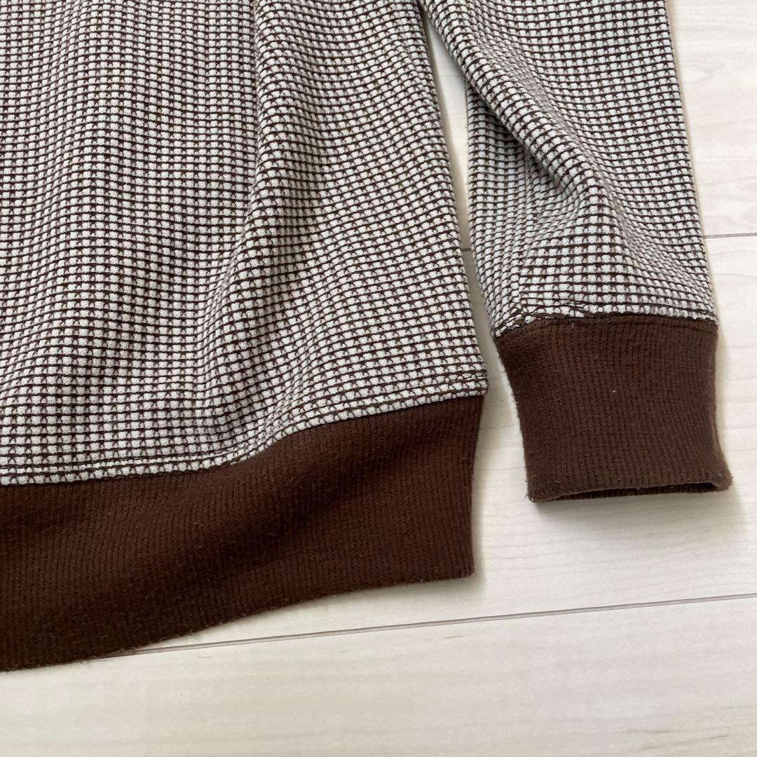 オニツカタイガー TRACK TOP / TRACK PANTS Mですが大きめ