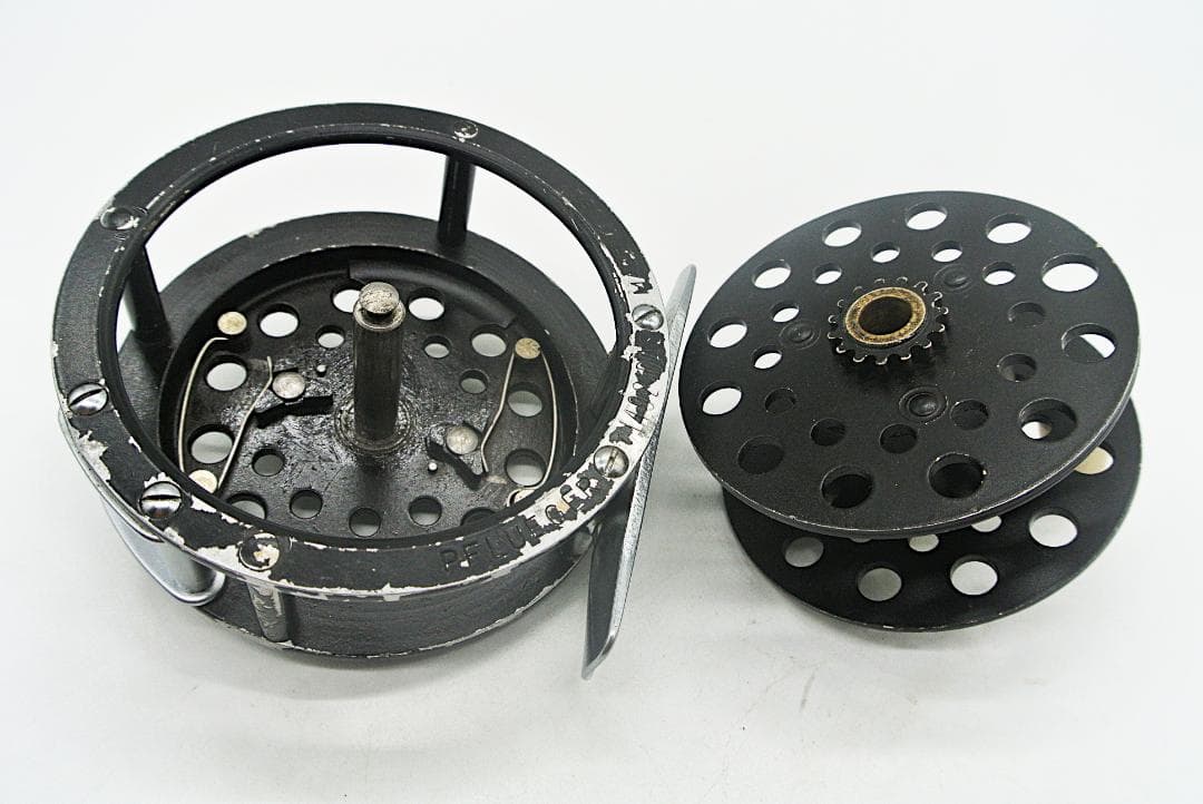 Pflueger MEDALIST 1492 フライフィッシングリール