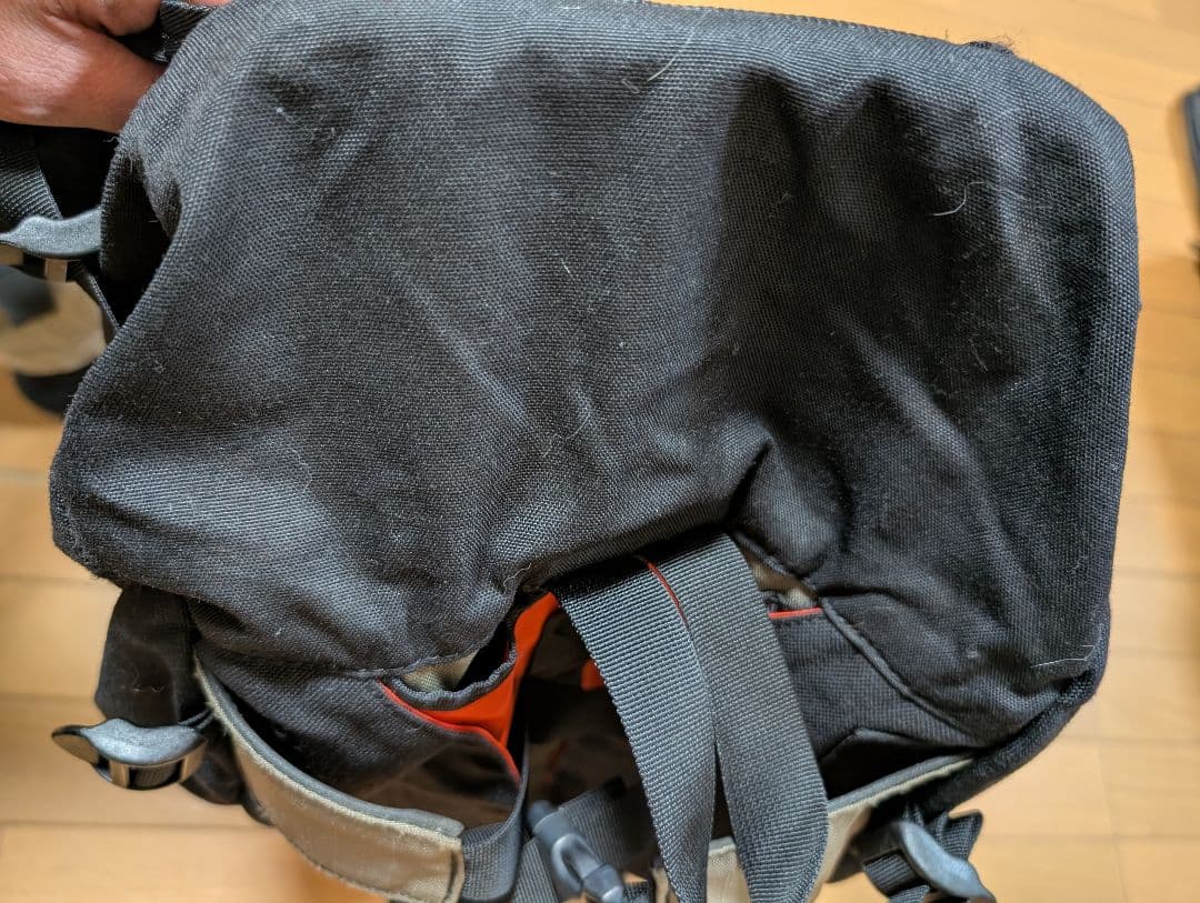 BURTON　バートン　リュック　AK457　バックパック　中古品　送料無料