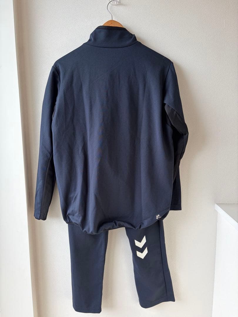 【新品・未使用】hummel ネイビー ジャージ 上下セット Mサイズ