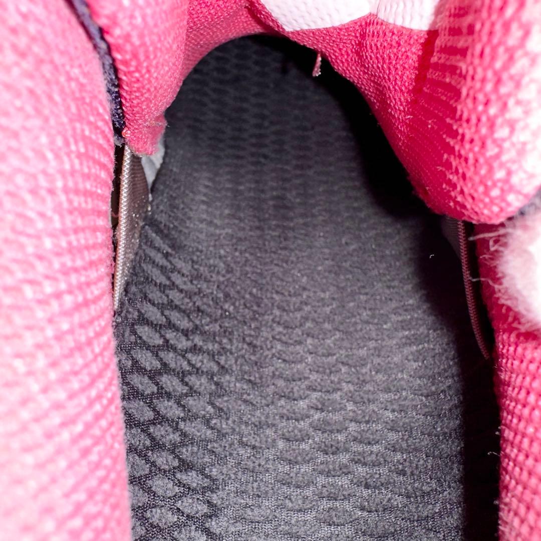 未使用✨YONEX レディース バドミントンシューズ パワークッション 24.5