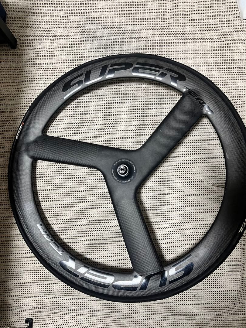 SUPERTEAM カーボン バトン ホイール 700c フロント 56 mm