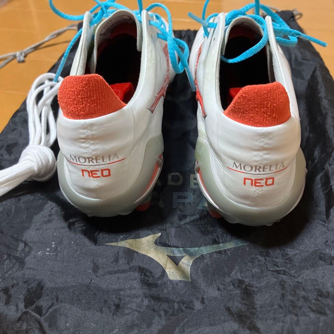 Mizuno Morelia Neo 4サッカーシューズ