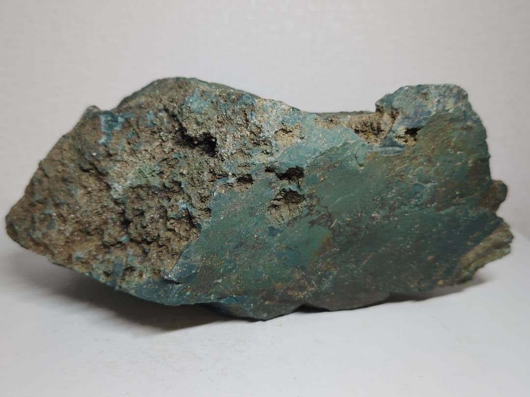 出雲石 5.2kg 碧玉 瑪瑙 原石 鑑賞石 自然石 誕生石 鉱物 鉱石 水石