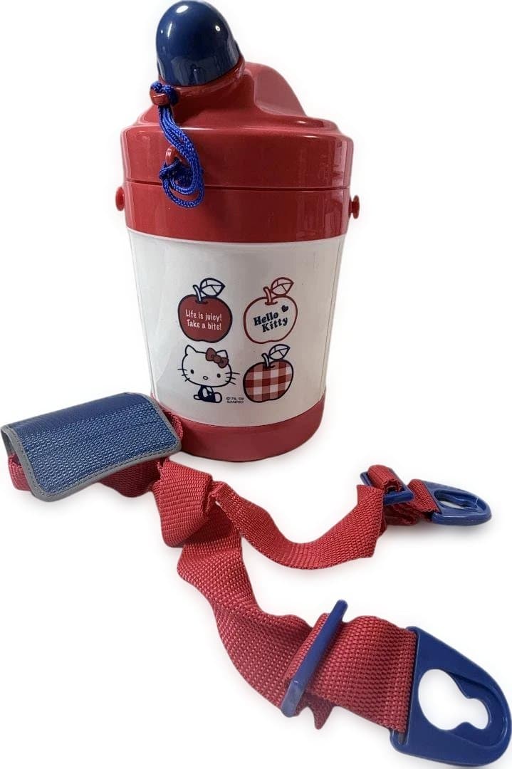 【Hello Kitty】ハローキティ 保冷ボトル 1.3L 巨大水筒　新品