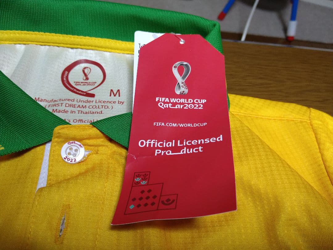【新品】2022年 サッカー FIFAワールドカップ ブラジル代表ポロシャツS
