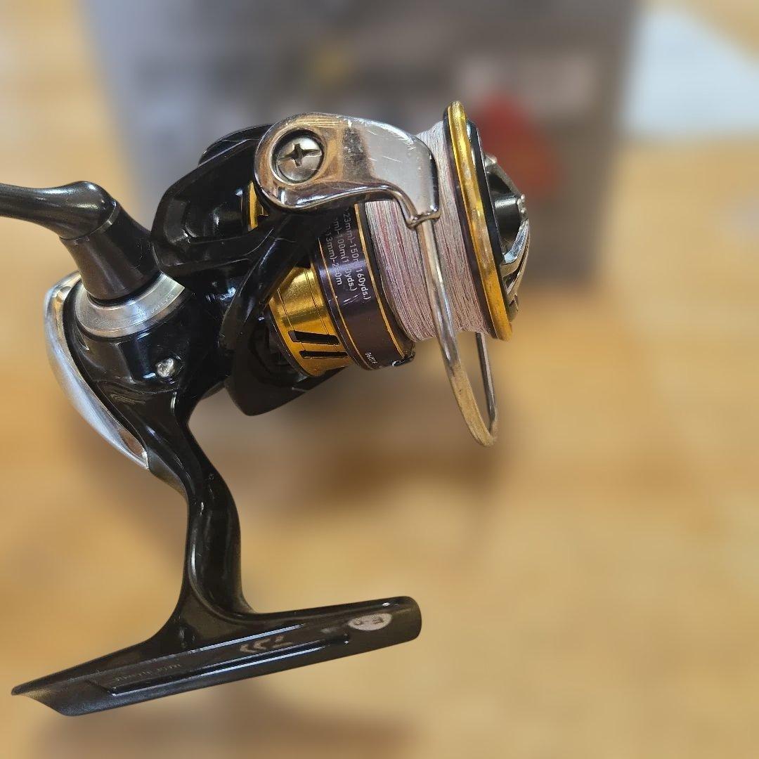 最終値下げ。DAIWA LEGALIS LT3000-CXHスピニングリール