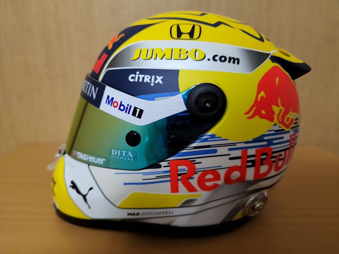 マックス・フェルスタッペン レッドブル1/2ヘルメット2019年オーストリアGP