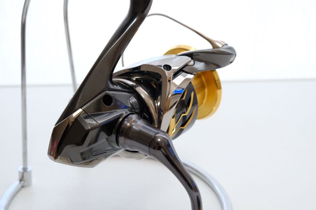 【美品】 シマノ 20ツインパワー C5000XG SHIMANO