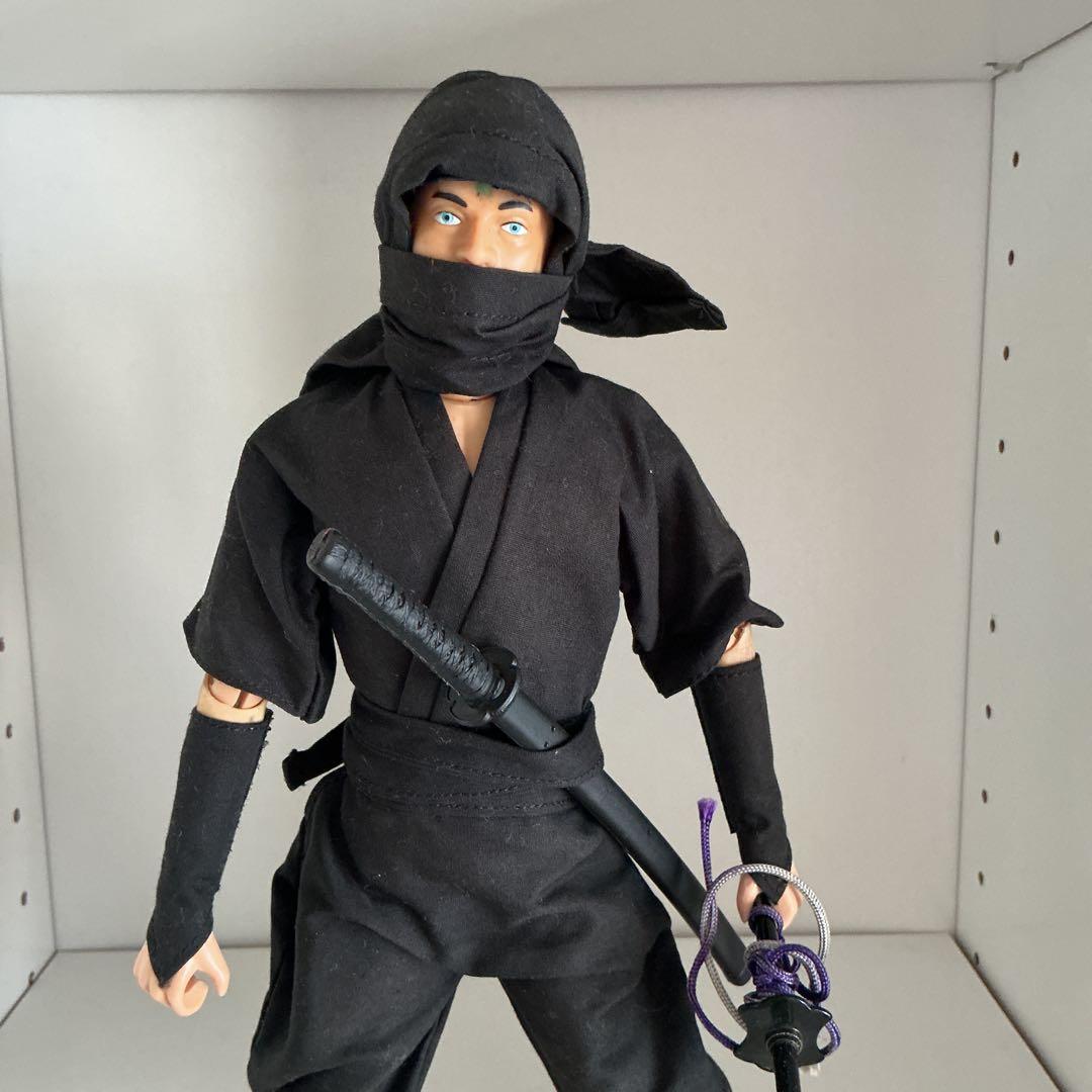 忍者フィギュア 黒色衣装